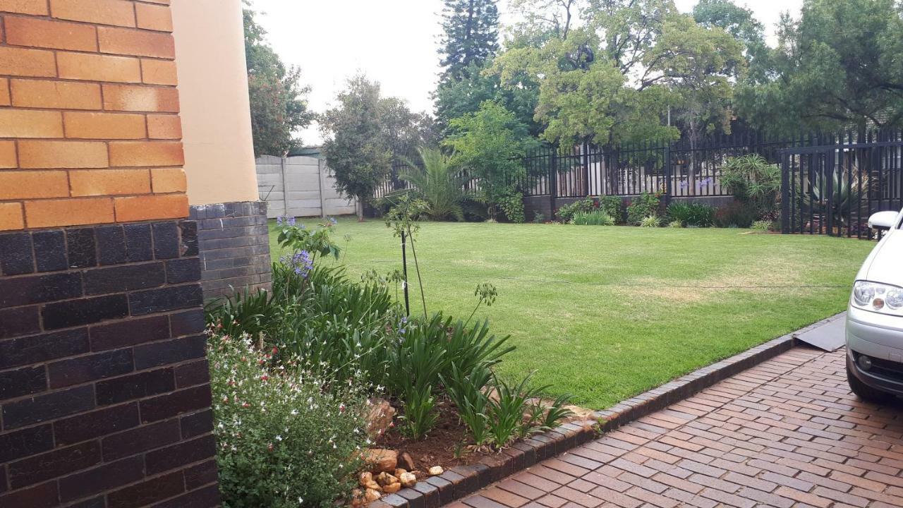 Signature@44 Johannesburg Exterior photo